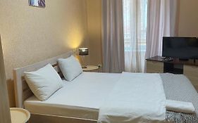 Акуратні апартаменти в центрі Львова